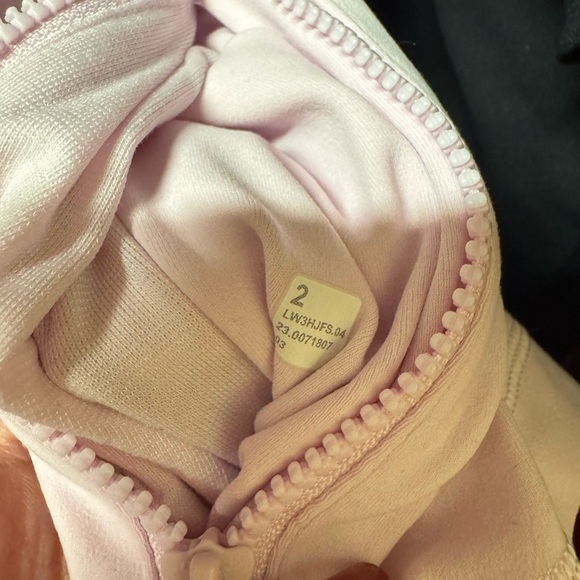 Size 2 meadowsweet pink cropped define jacket lululemon - Picture 3 of 5